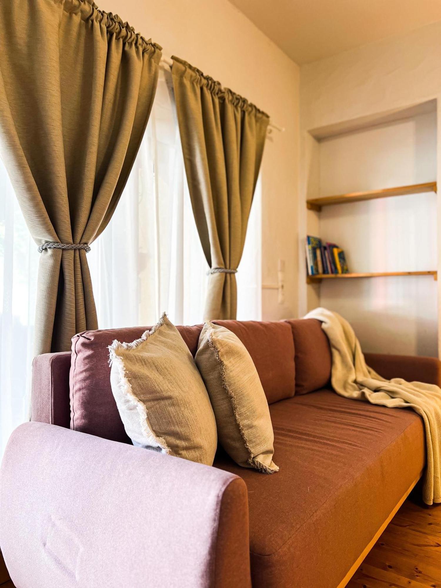 Epa Apartment - Switzerland Style รูสท์ ภายนอก รูปภาพ